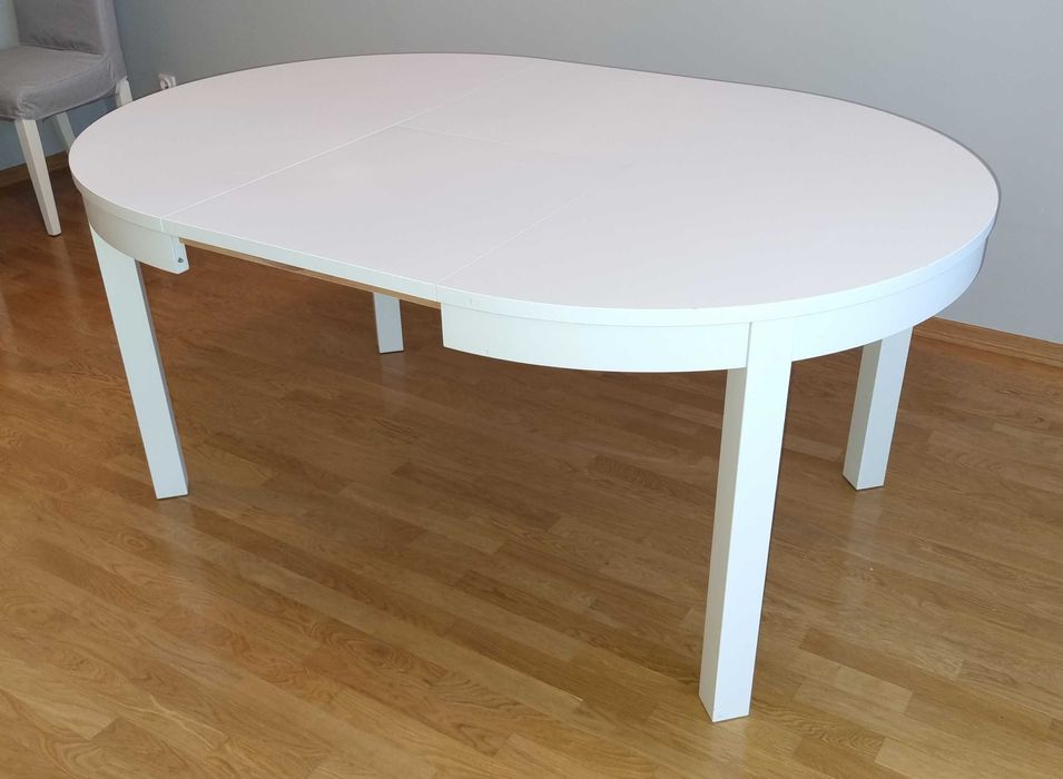 Biały okrągły stół IKEA BJURSTA 115cm rozkładany do 166cm dla 4-6 osób
