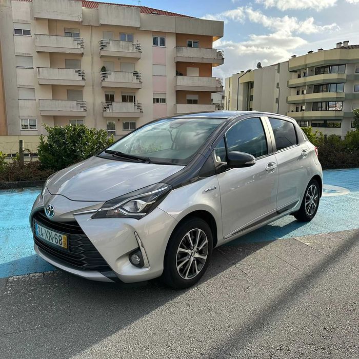 Toyota Yaris 1.5 Edição Especial 20 Anos automático 2019