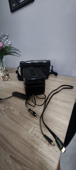 Projetor Curta Distância MagCube HY450C - Original da marca