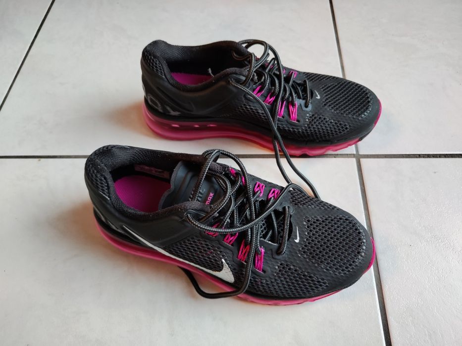 Кросівки підліткові Nike Air Max 2013, 37.5