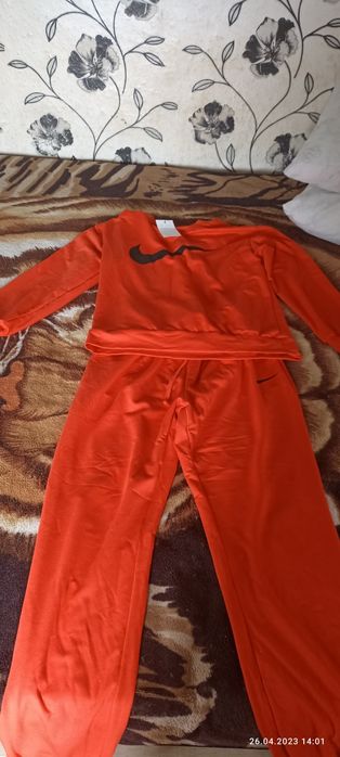 Спортивный костюм nike