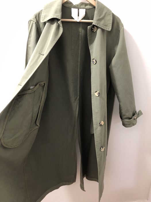 Тренч Arket оливковий