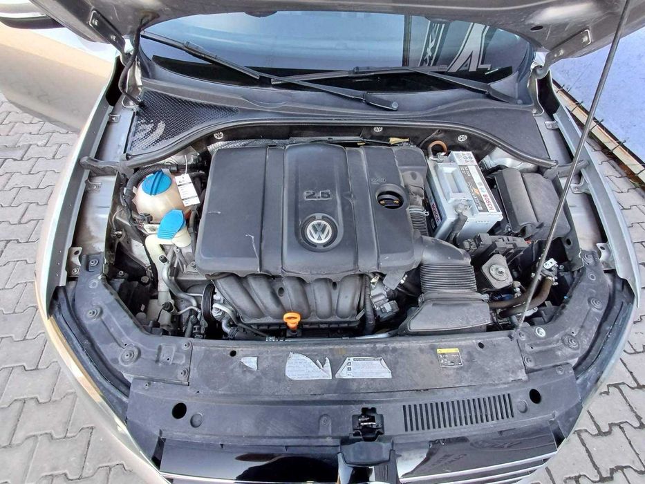 Volkswagen Passat (Фольксваген Пасат)