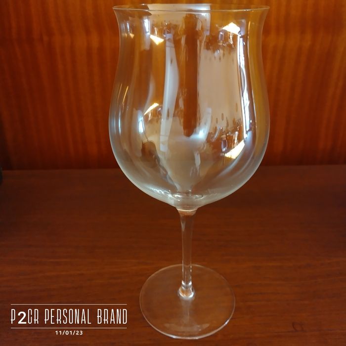 Copos de vinho mais de 50cl