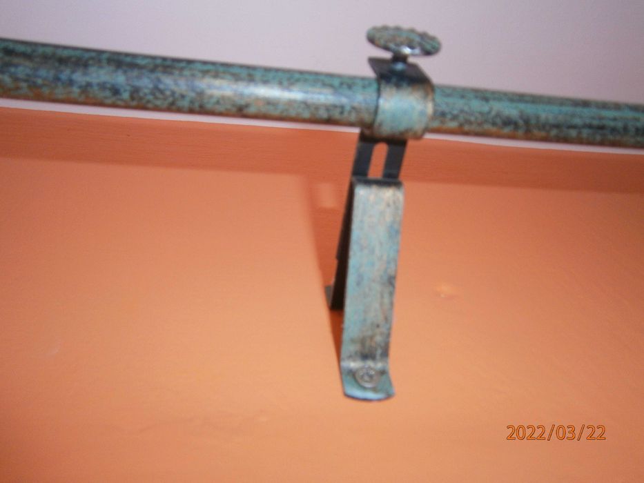 Karnisz metalowy 220 cm