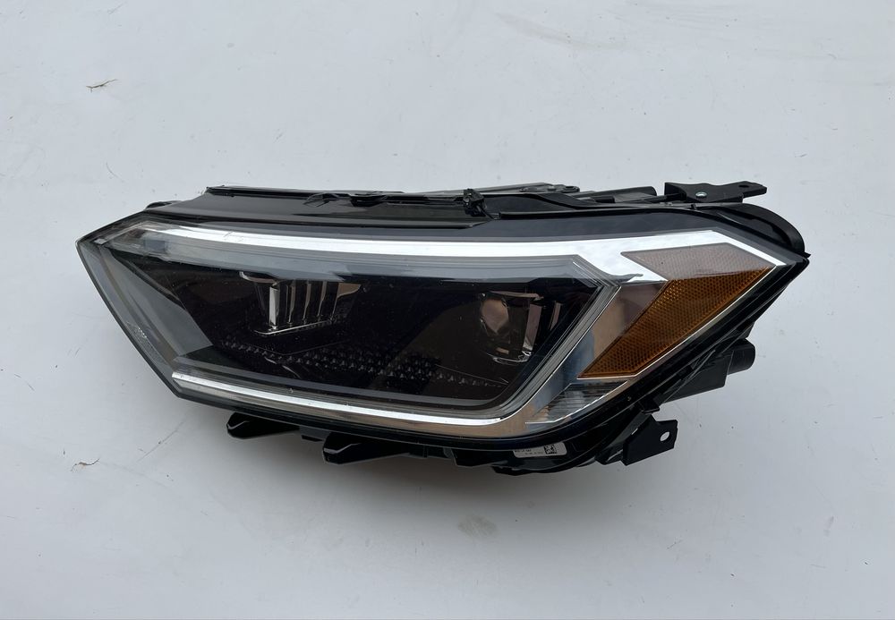 Фара ліва VW Jetta mk7 2019 2020 2021 full led америка