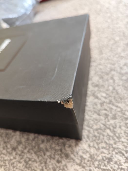 Sprzedaje szpilki YSL