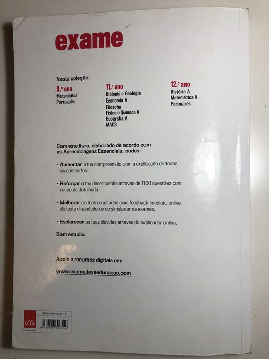 Livro preparação exame Física-Química 11º