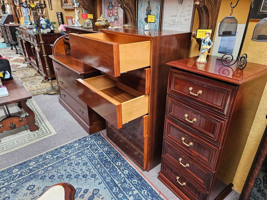 Camiseiro em madeira - óptimo estado geral