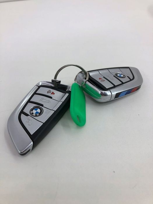 BMW 7 G11 G12 KLUCZYK PILOT KOMPLET M-PAKIET USA