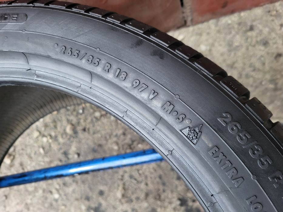 265/35/18+245/40/18 R18 Continental ContiWinterContact TS830P 4шт шини