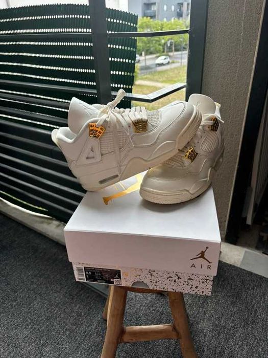 Jordan 4 Retro Metallic Gold r.41