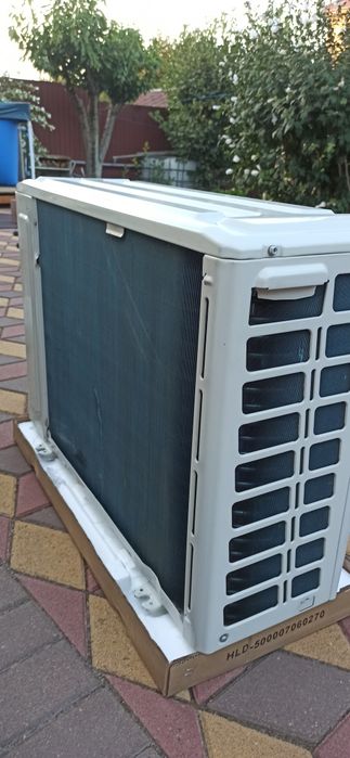 Кондиціонер Midea 12