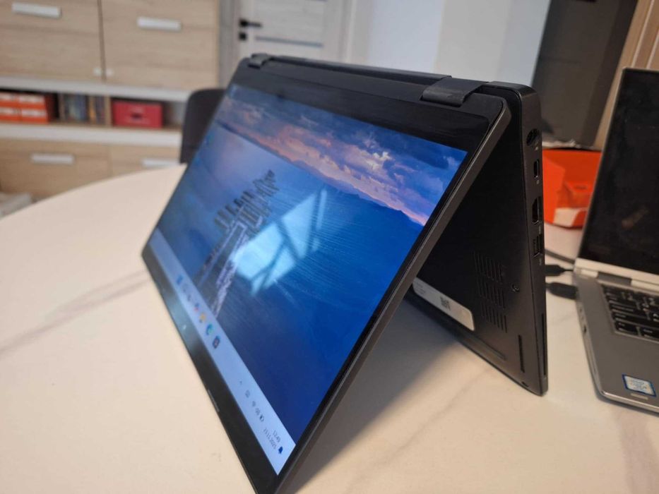 Dell Latitude 5300 2-in-1, i5, 8GB, SSD 256GB, dotyk Ostrowiec