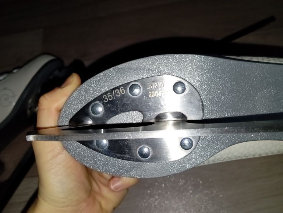 Łyżwy figurowe Oxelo ocieplane 35-36