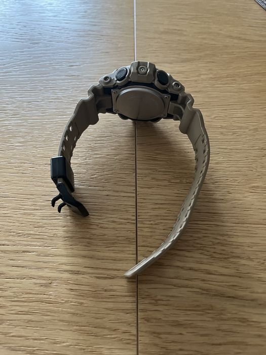 Zegarek casio g-shock GA-700CA
