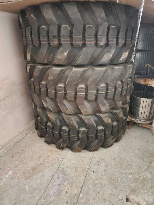 Шина 12-16.5 Kenda Power Grip. міні-навантажувач BOBCAT, CAT та ін.