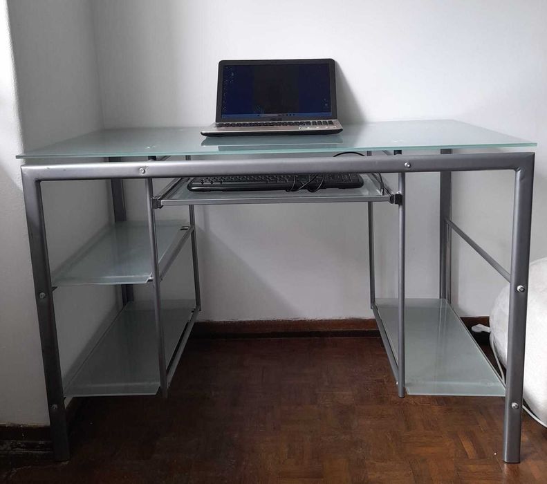 Secretaria - Mesa de Escritório, Metal c/ Tampo Vidro
