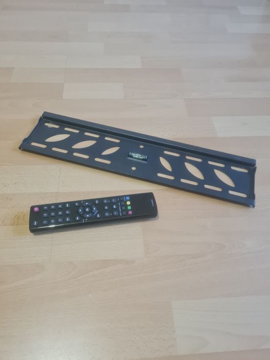 2x Telewizor Thomson 32" | DVB-T2/HEVC | Komplet z Uchwytem ściennym!
