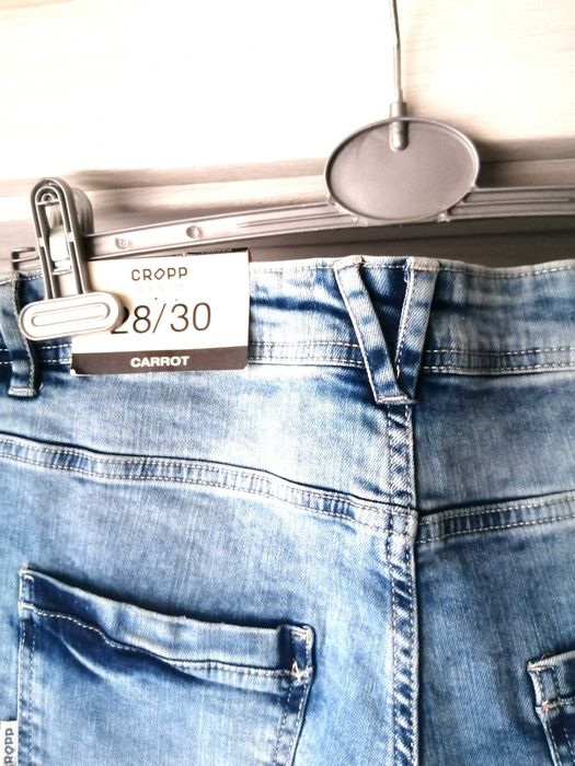 HOT! Nowe męskie CROPP JEANS Carrot W28/L30