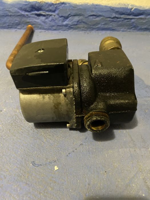 Pompa wody junkers do kotla gazowego