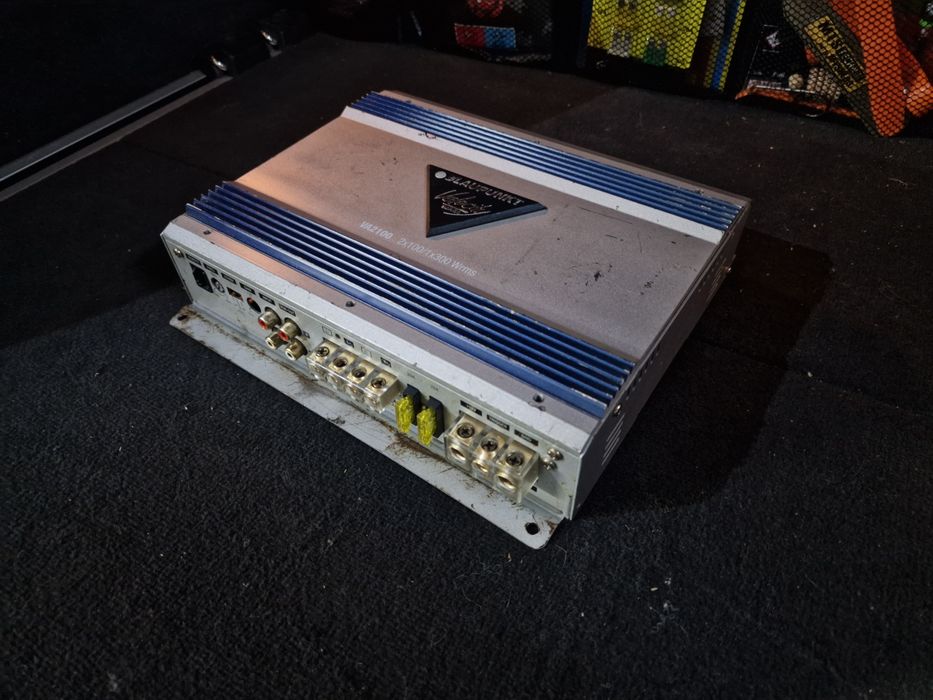 Blaupunkt Velocity VA2100 Wzmacniacz samochodowy Car Audio oldschool.