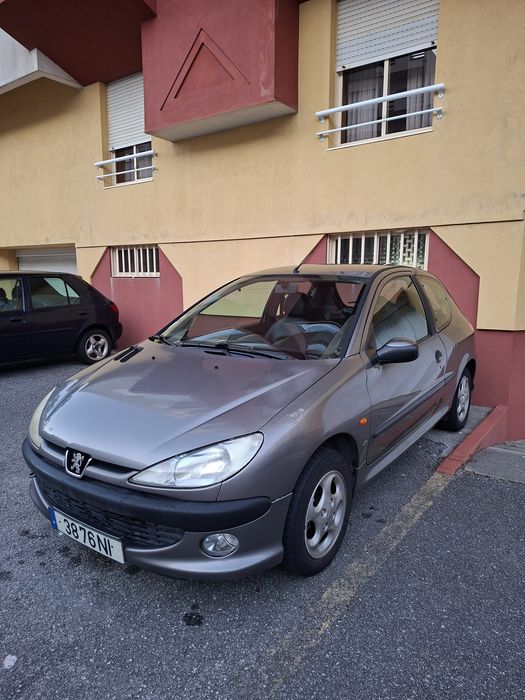 Peugeot 206 poucos kms
