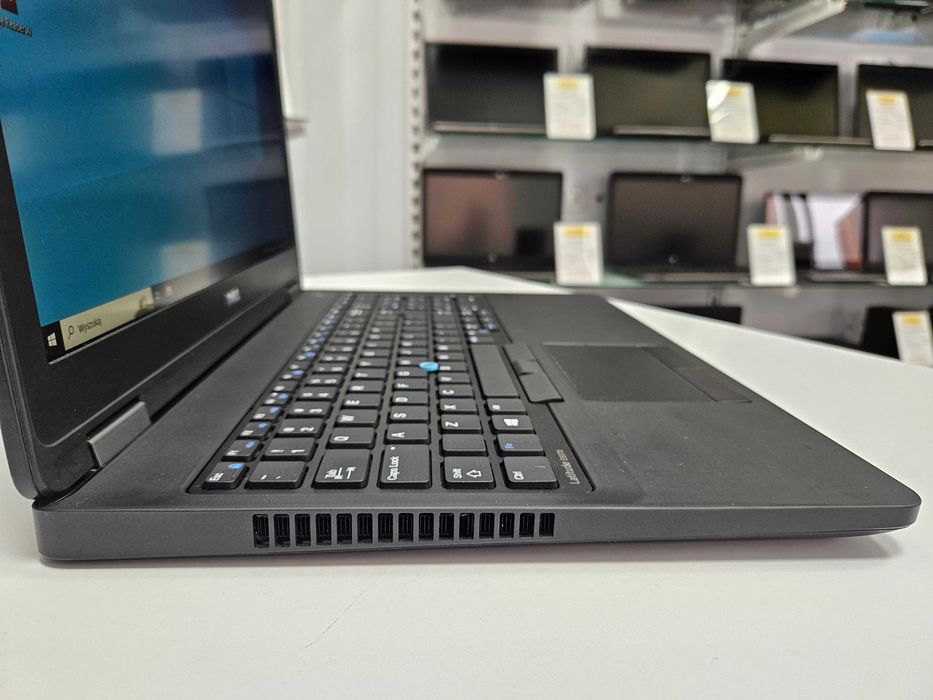 Laptop Dell E5570 Intel i5 Pamięć 8gb Dysk 240gb Windows Gwarancja