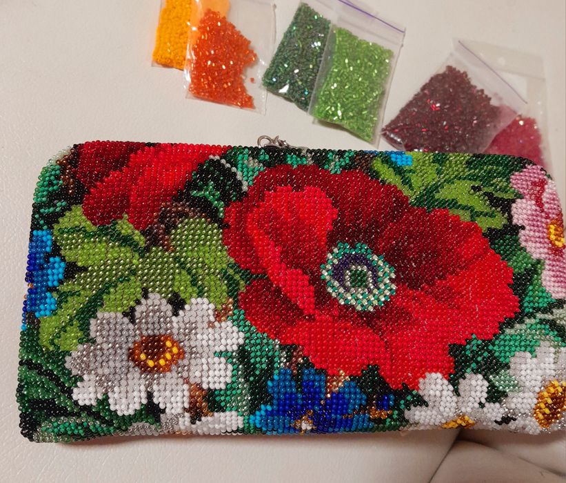 Гаманець, портмоне, кошельок вишитий бісером
