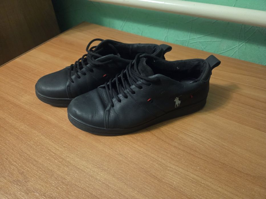 Продам шкіряні кеди Polo