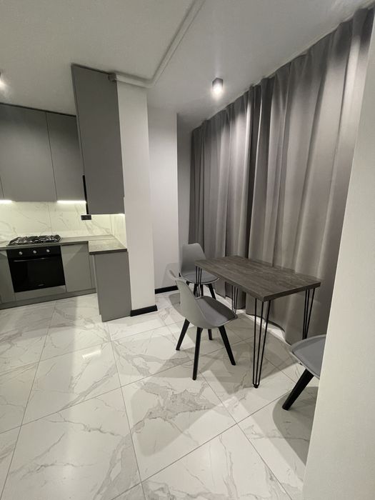 Оренда власник ЖК Гранд Віледж Вікторія Гарденс King Cross Сокільники