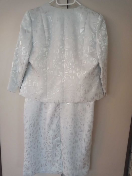 Komplet marynarka sukienka elegancki