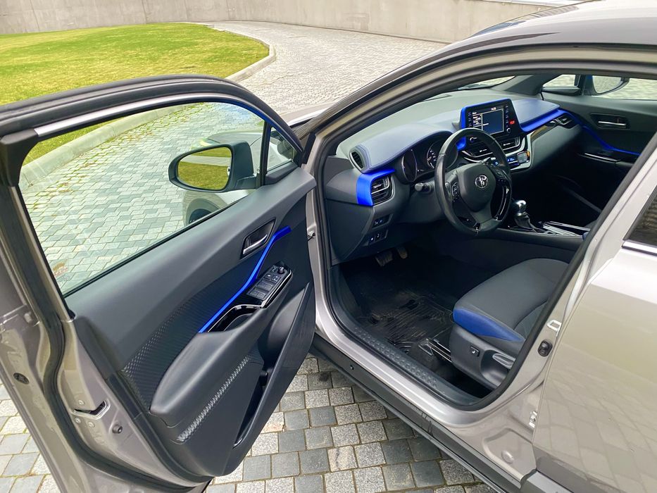 Toyota CHR Gybrid 2020 2.0 avtomat