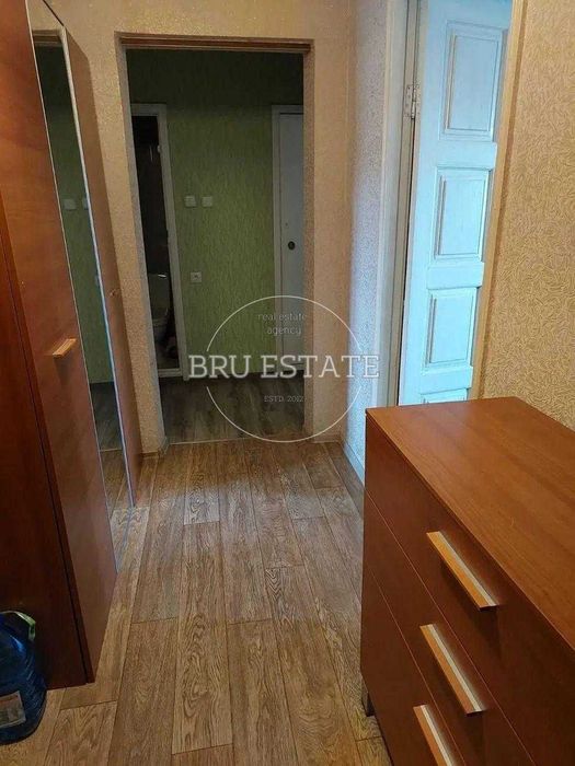 Продаж 2 к квартири соломянський р-н  вул. Романа  Ратушного 35-А ( Волгоградьська) ст. м. Олімпійська ст.м. Вокзальна - View 3