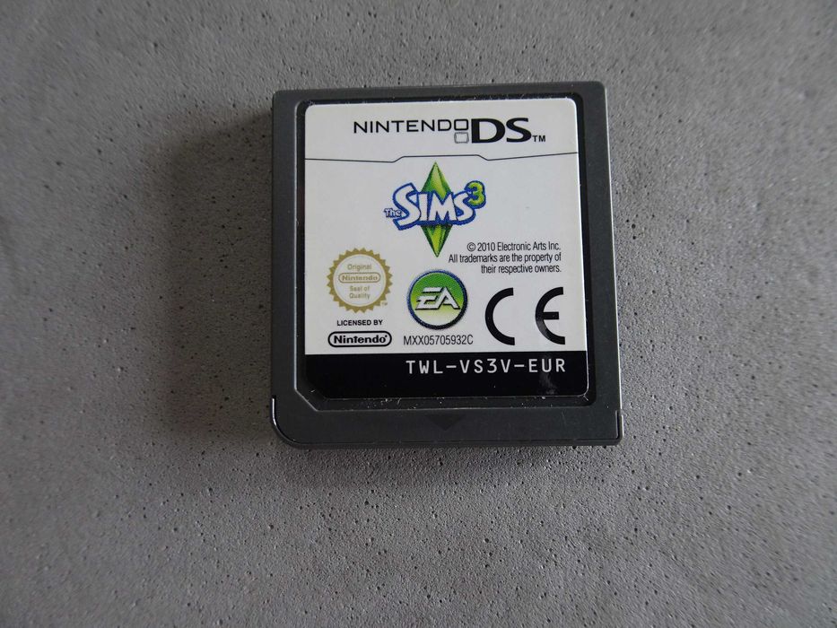 Jogo Nintendo DS - The Sims 3