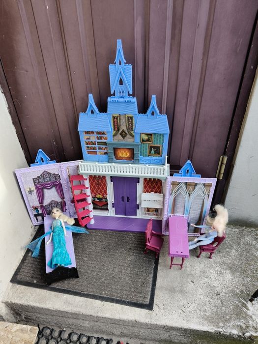 Duży Składany domek zamek dla lalek z bajki Kraina Lodu Frozen