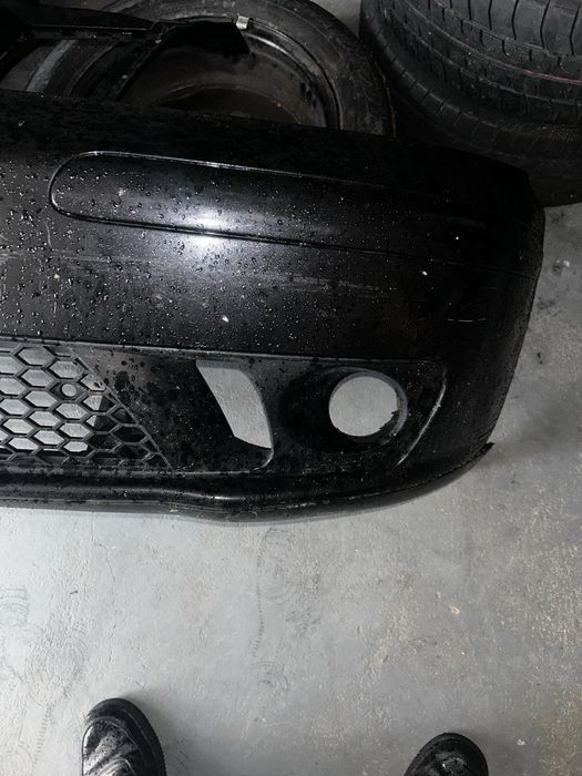 Vendo para-choques frontal seat ibiza 6L