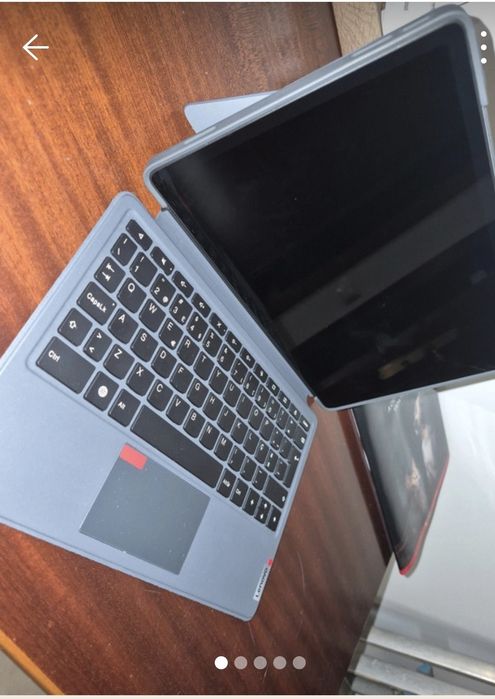 Tablet Lenovo com caneta