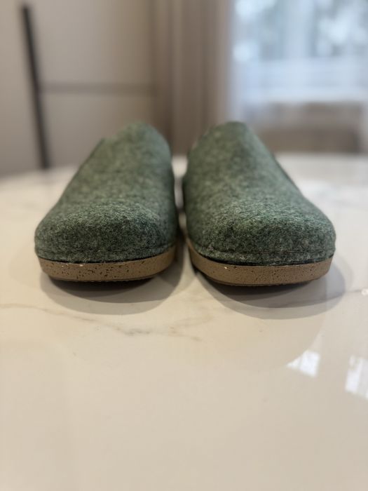 Домашні тапки фірми Інблу з  войлока