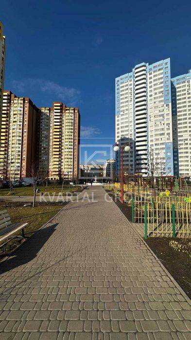 БЕЗ КОМІСІЇ! Продам ГАРНУ 1к квартиру з ремонтом, меблями. ЖК Атлант