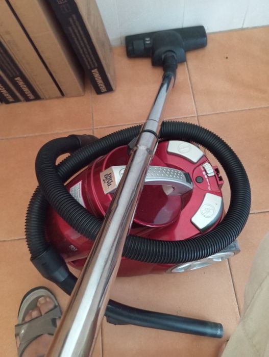 Aspirador Dirt Devil Centec 2