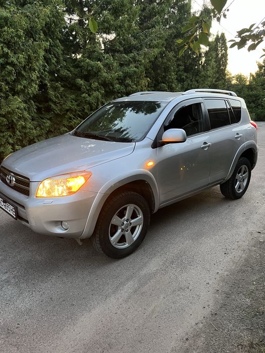 Toyota rav4 2.2 d