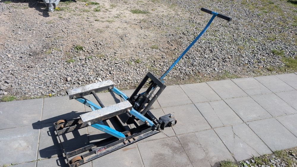 Podnośnik do quada
