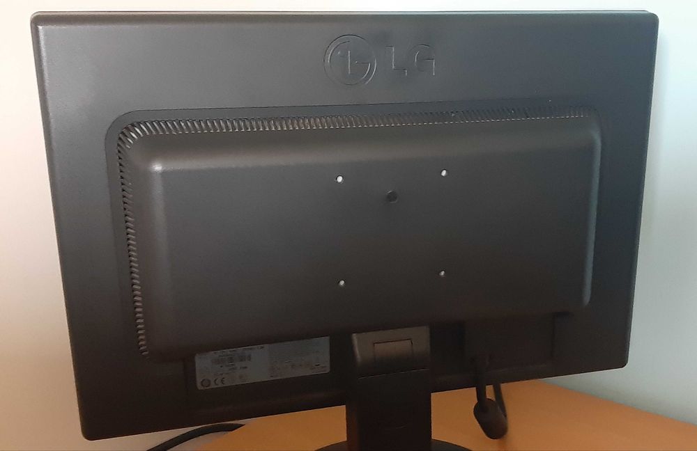 Monitor LG Flatron W1942S