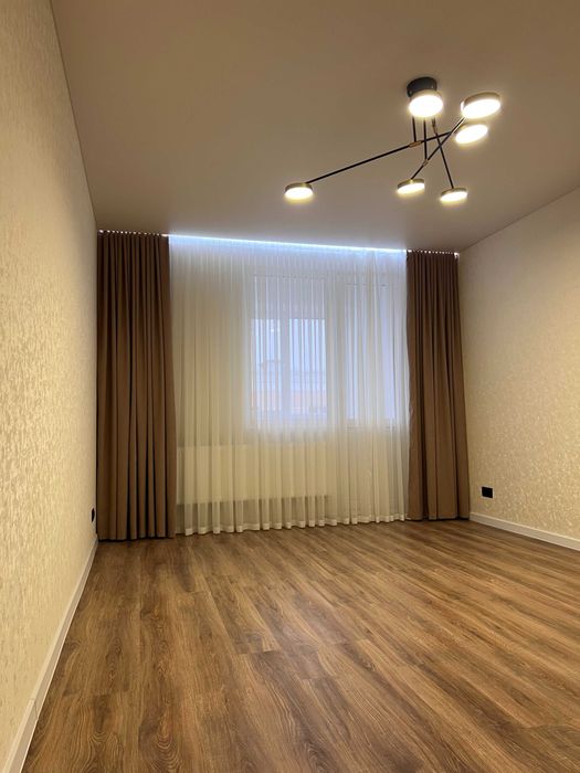 ПРЕМІУМ ПРОПОЗИЦІЯ! 2-к 66,8м² | Озерна ID: 42093