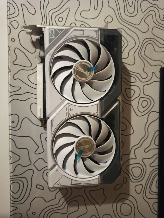 Відеокарта ASUS GeForce RTX 4060 Ti Dual White OC Edition 8GB GDDR6