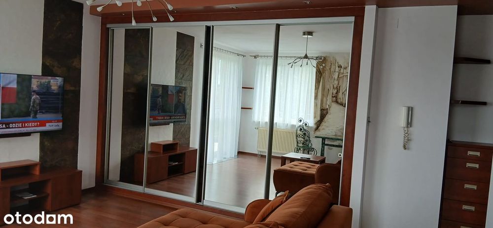 2 pokoje - 45 m² - po remoncie - duży balkon L - osiedle strzeżone