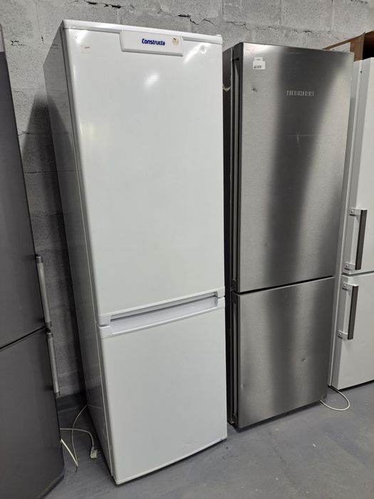 Добротний сучасний холодильник Samsung fdr32 NoFrost інверторний