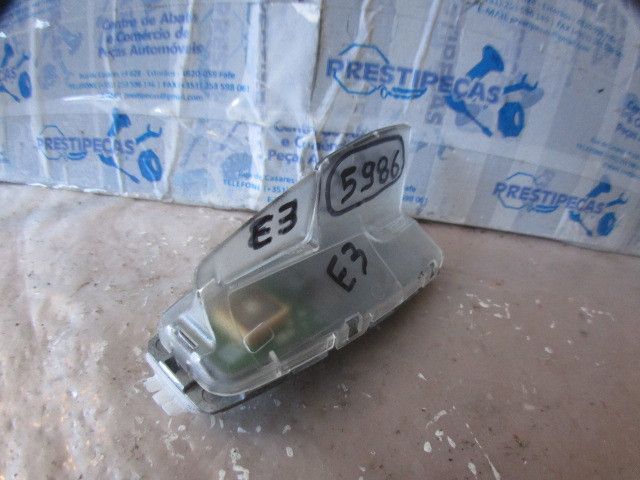 Antena BMW 1 (F20)