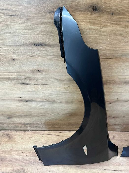 Błotnik przedni lewy prawy Bmw E60 kolor Platin grau metalic